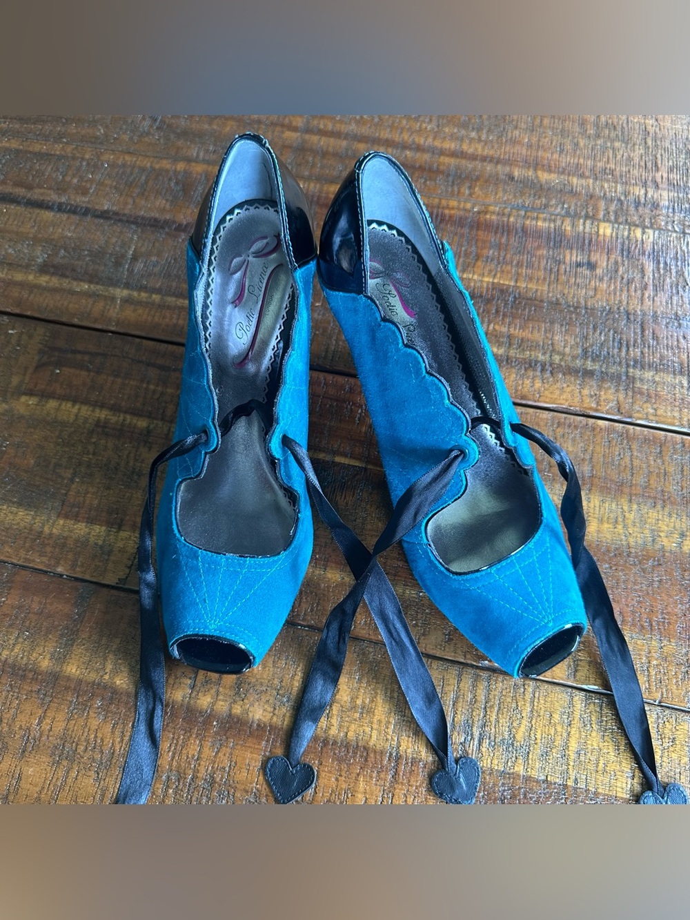 Poetic License Kiss & Tell heels - Picture 3 of 12